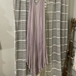 Lightweight maxi with cross straps